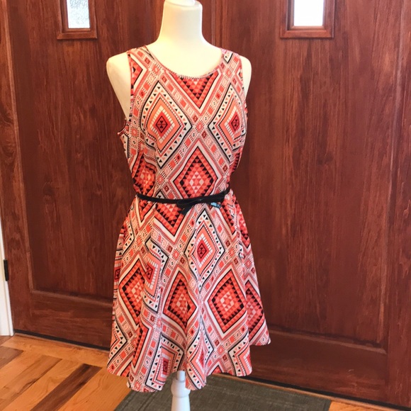Dresses & Skirts - Coral geometric sleeveless dress.  Skirt is lined